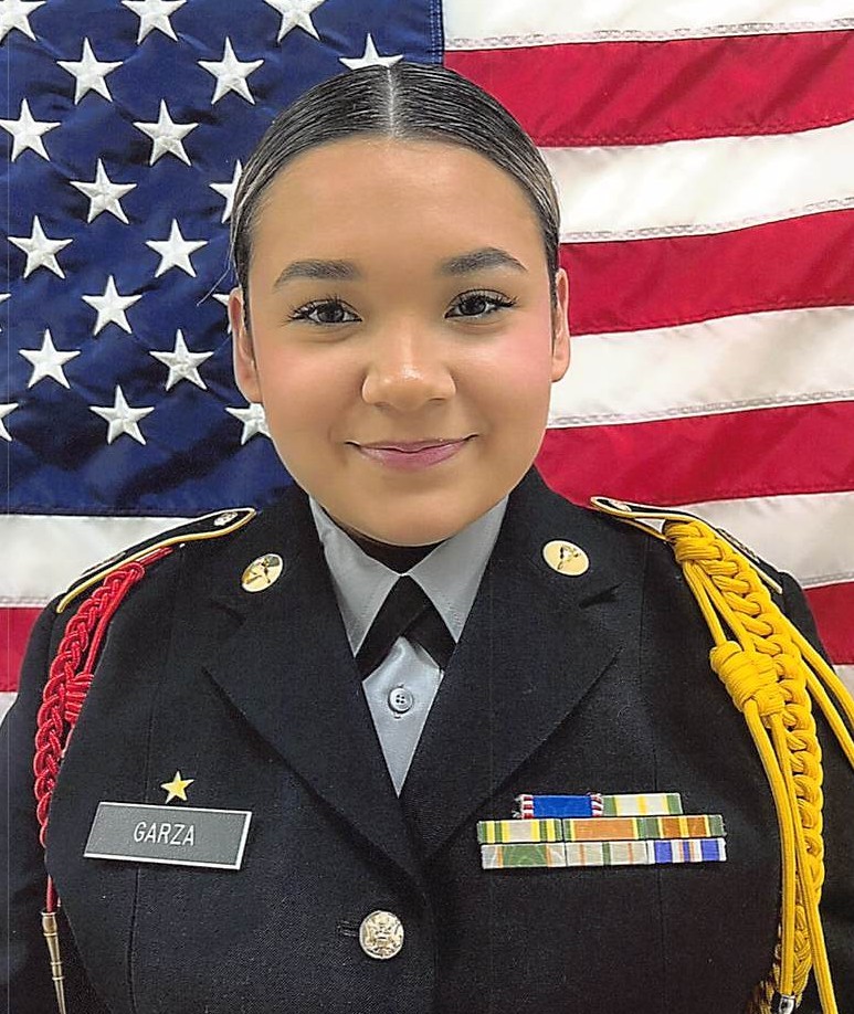 Marie Elen Garza - Scholarship Winner